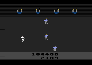 Chuck Norris Superkicks screenshot 3 for Colecovision